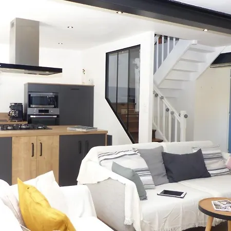 Confortable Maison De 3 Etoiles, 6p * Ploeren